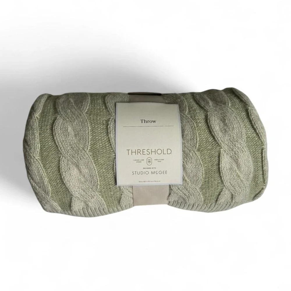 NEW Studio McGee Threshold Twisted‎ Cable Throw Blanket Green